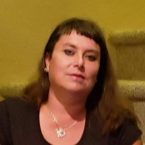 Meet your Posher, Stacey